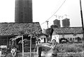 1995 Jakarta. Manhattan in de Kampong rukt op