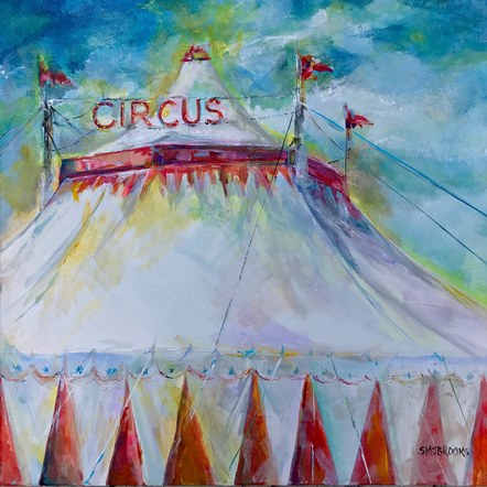 Look there's a Circus!