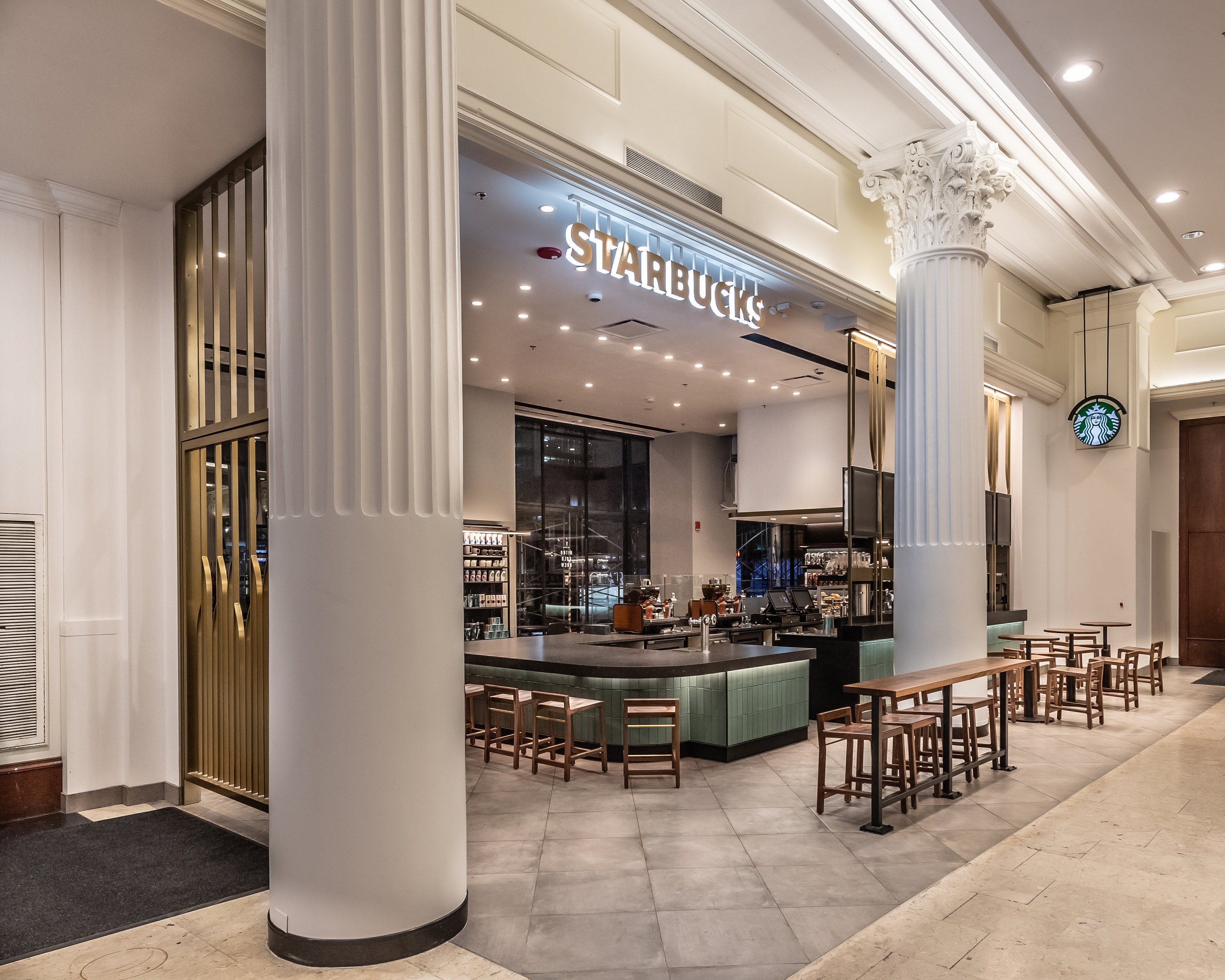 Macys State Street Chicago, First Floor Starbucks