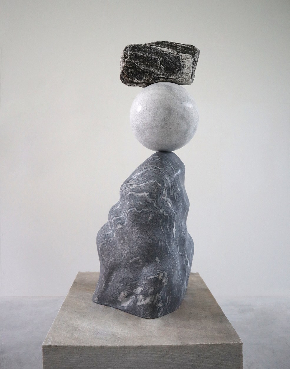 Untitled_Cristallina marble, found stones_23x25x83cm_2023