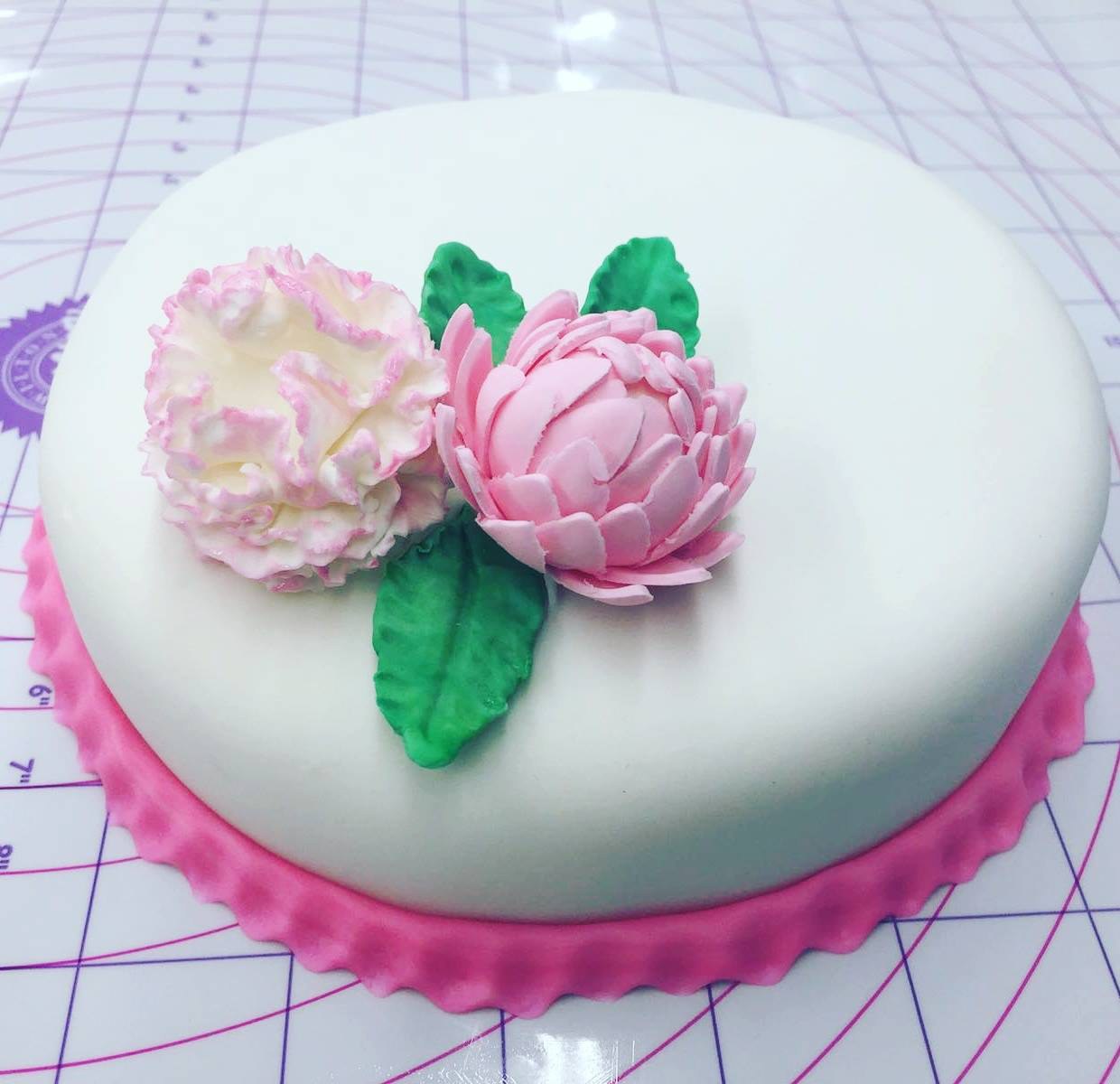 Fondant and Gum paste Sweet And Shy