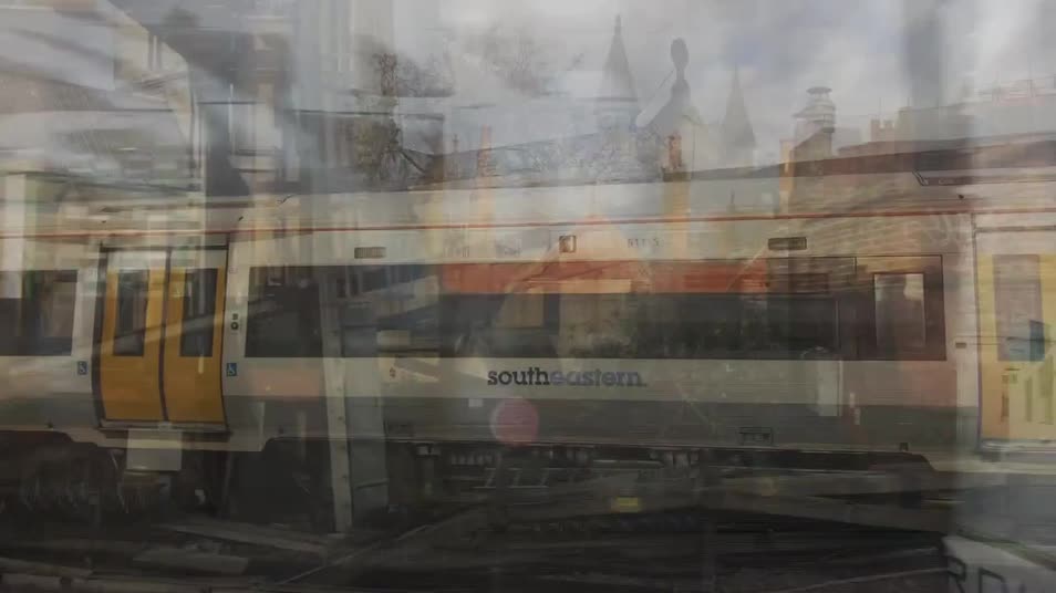 Southwark Train Loop