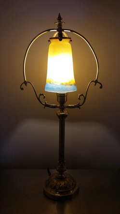 Lampe lyre Muller