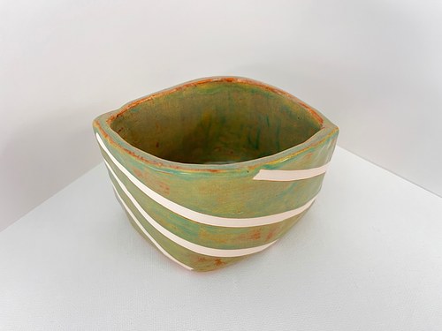 Vesel with Resist Glaze Technique