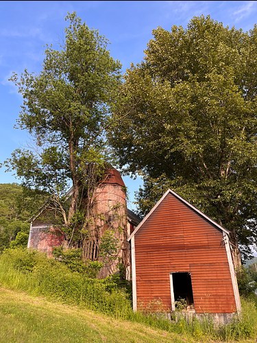 Red Shed, VT