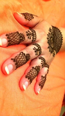 Fresh Henna Ink